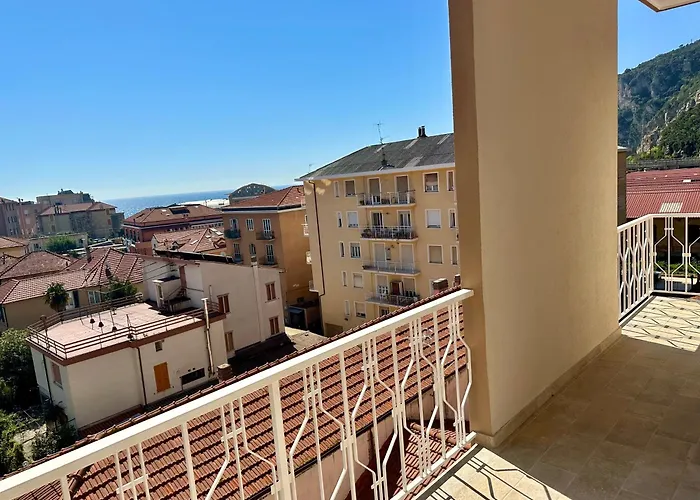 Casa Maestrale - Elegante Con Balcone Vista Mare
